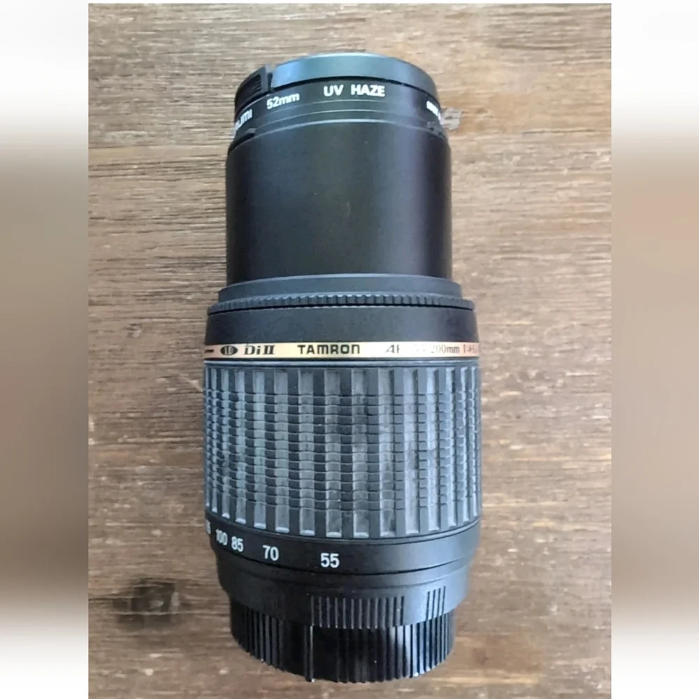 Tamron Di AF 55-200MM 1:4-5.6 macro For Nikon dSLR with 52mm Marumi UV filter